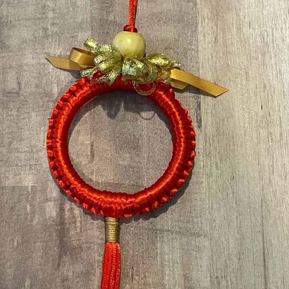 SET OF 4 HANDMADE MACRAME CHRISTMAS ORNAMENTS - Picture 6 of 12